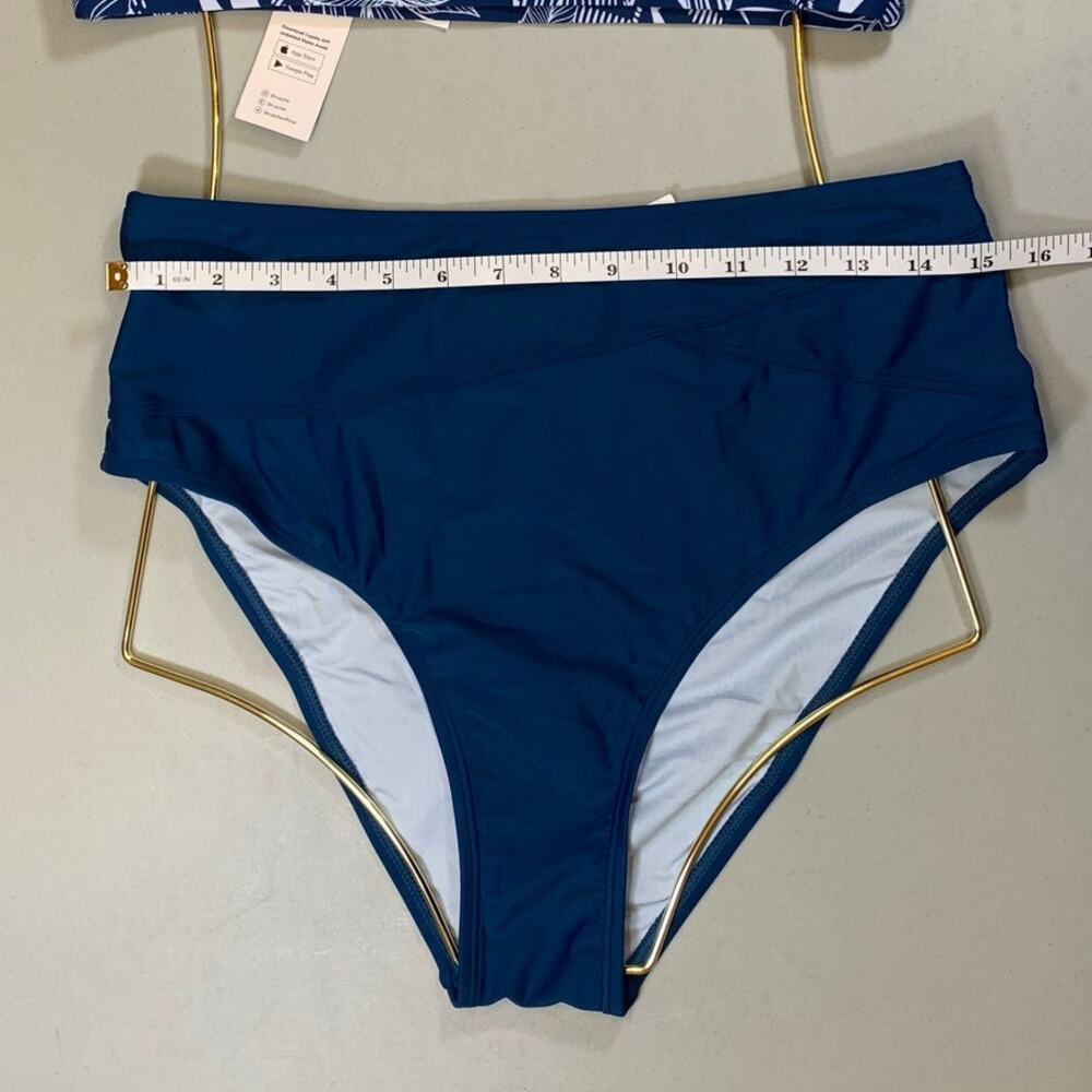 Cupshe Navy Leaf-Print High-Waist Bikini Set - Picture 4 of 7
